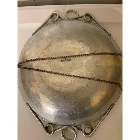 Vintage 9 1/2" Buenilum Hammered Aluminum Round‎ Tray Platter - Picture 7 of 7